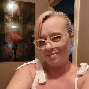 Meet your Posher, Jean